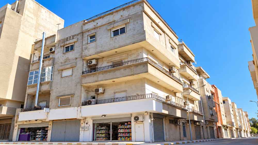 عمارة | تجارية سكنية | 4 طوابق | للبيع
